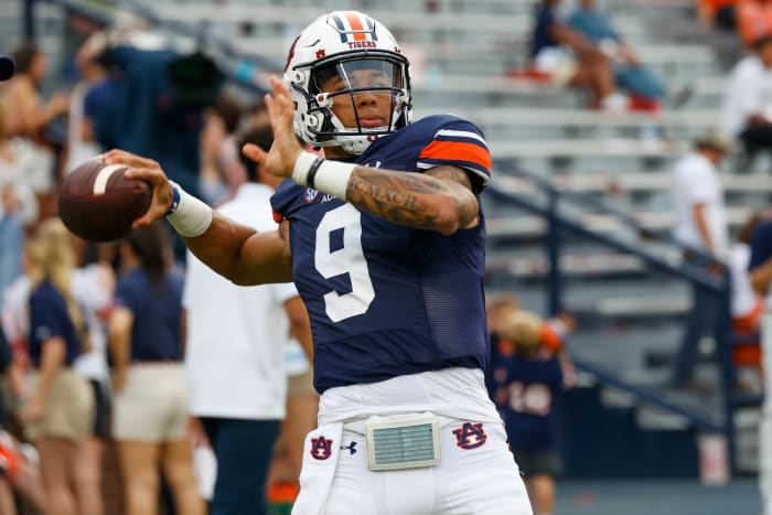 Auburn Tigers quarterback Robby Ashford (9) warms up prior to the San Jose State vs Auburn game on Saturday, Sept. 10, 2022.